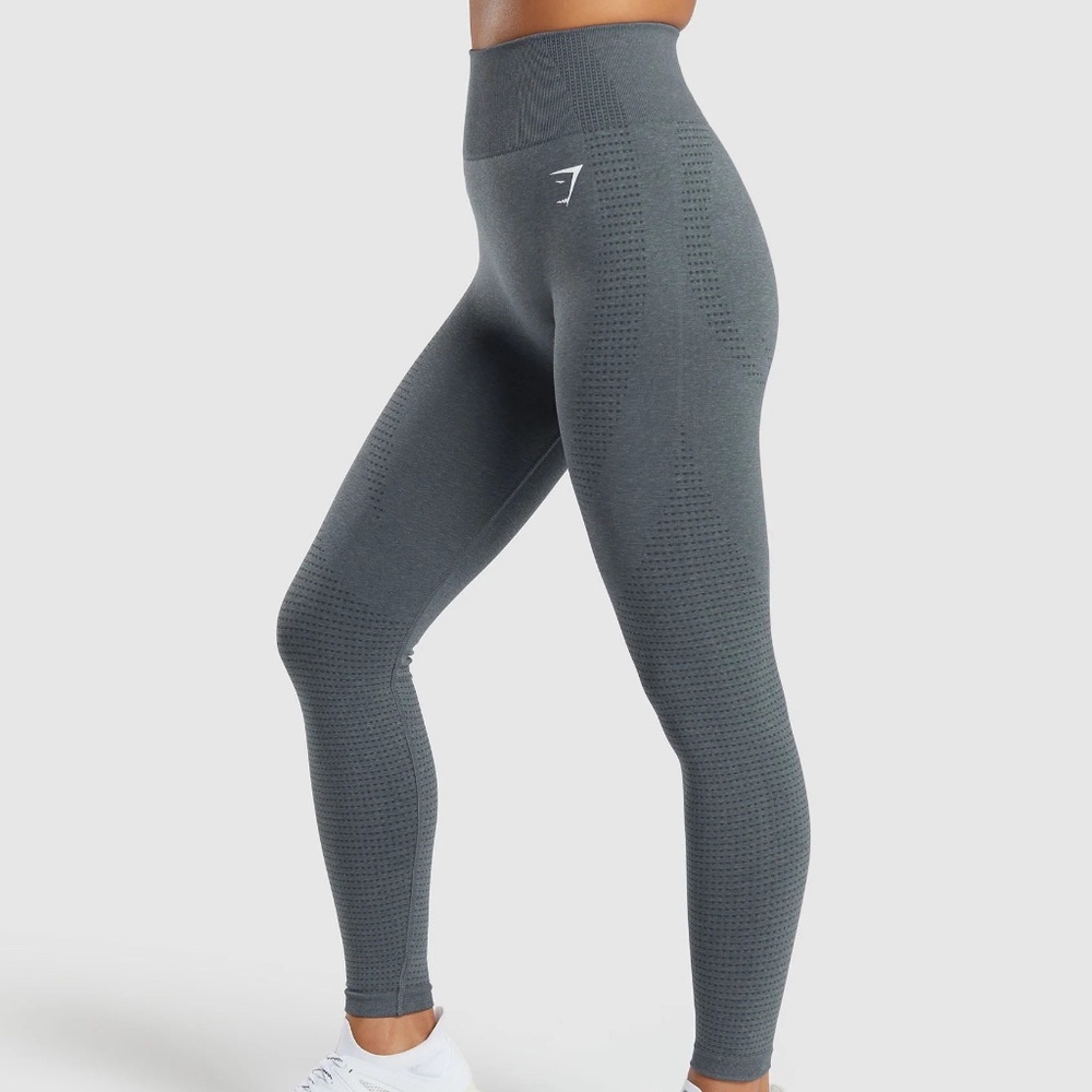 NWOT Gym Shark Vital Seamless 2.0 Leggings - Smokey Gray